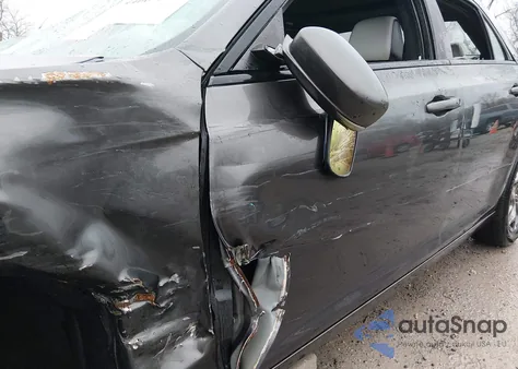 2017 Chrysler 300 300S Awd from USA, damaged, VIN 2C3CCAGG7HH512718